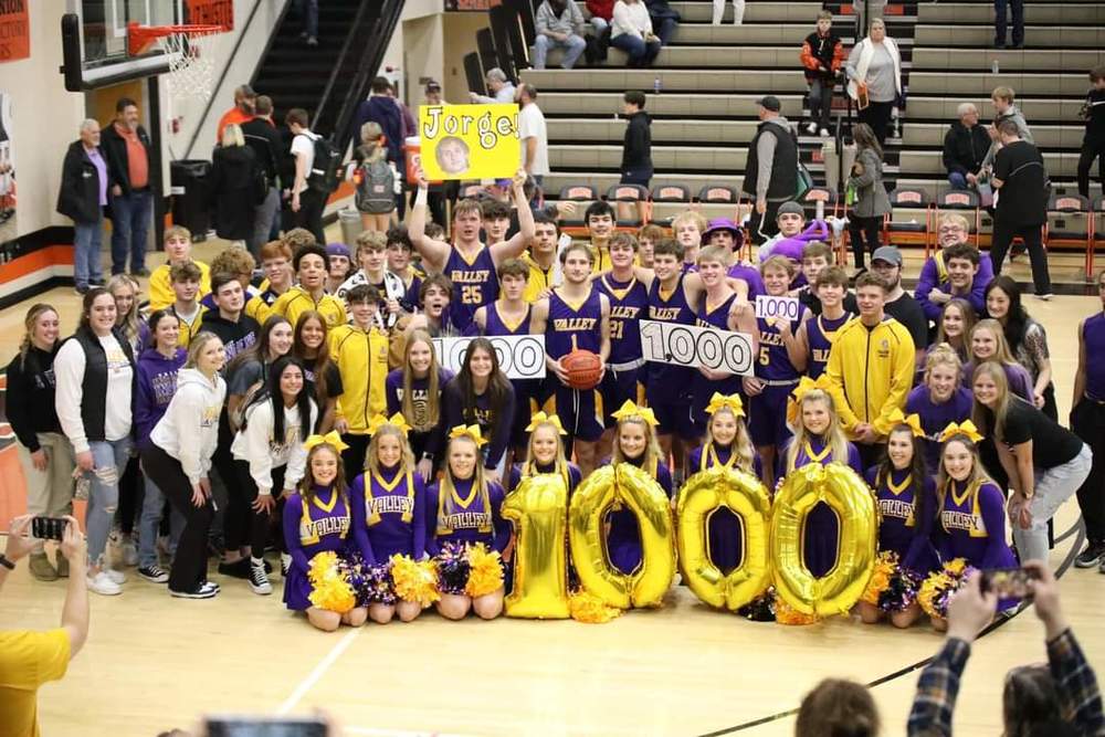 1000 points